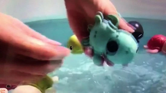 Simann Products Badspeeltje Schildpad - Opwindbaar Bad/Zwembadspeelgoed - Speelgoed Voor In Bad Of Zwembad - Roze 2 Simann Products Badspeeltje Schildpad - Opwindbaar Bad/Zwembadspeelgoed - Speelgoed Voor In Bad Of Zwembad - Roze - Afbeelding 2