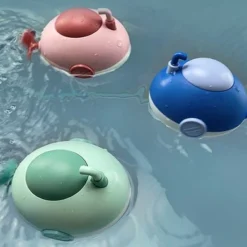 Van Theo Badspeeltje Onderzeeër - Opwindbaar Badspeelgoed - Speelgoed Voor In Bad - Rood - Vanaf 1 Jaar 6 Van Theo Badspeeltje Onderzeeër - Opwindbaar Badspeelgoed - Speelgoed Voor In Bad - Rood - Vanaf 1 Jaar -Aanbiedingen badspeelgoed Winkel 550x392 6