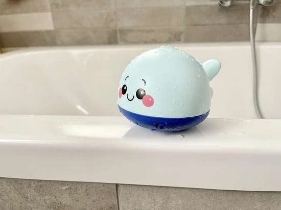 SEOS Shop ® - Badspeelgoed - Dolly De Dolfijn - Voor In Het Water - Lichtgevend - Lichtblauw/Donkerblauw 6 SEOS Shop ® - Badspeelgoed - Dolly De Dolfijn - Voor In Het Water - Lichtgevend - Lichtblauw/Donkerblauw - Afbeelding 6