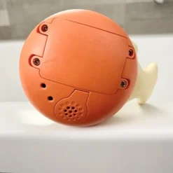 SEOS Shop ® - Badspeelgoed - Dolly De Dolfijn - Voor In Het Water - Lichtgevend - Oranje/Crème 15 SEOS Shop ® - Badspeelgoed - Dolly De Dolfijn - Voor In Het Water - Lichtgevend - Oranje/Crème -Aanbiedingen badspeelgoed Winkel 550x412 23