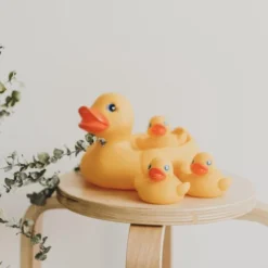 Playgro Badeendjes Familie – Volledig Afgesloten - Schimmelvrij - Mama Eend En 3 Eendjes - BPA Vrij -Aanbiedingen badspeelgoed Winkel 550x550 106