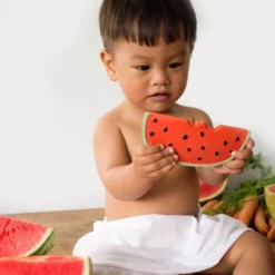 Oli & Carol Oli And Carol- Badspeeltje- Bijtspeeltje- Natuurlijk- Meloen -Aanbiedingen badspeelgoed Winkel 550x550 400