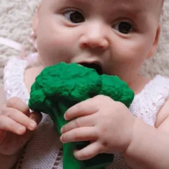 Oli & Carol Bad- En Bijtspeeltje Bruce Broccoli -Aanbiedingen badspeelgoed Winkel 550x550 459