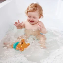 Hape Opwindbaar Zwemmend Teddybeertje E0204 12 Hape Opwindbaar Zwemmend Teddybeertje E0204 -Aanbiedingen badspeelgoed Winkel 550x550 536
